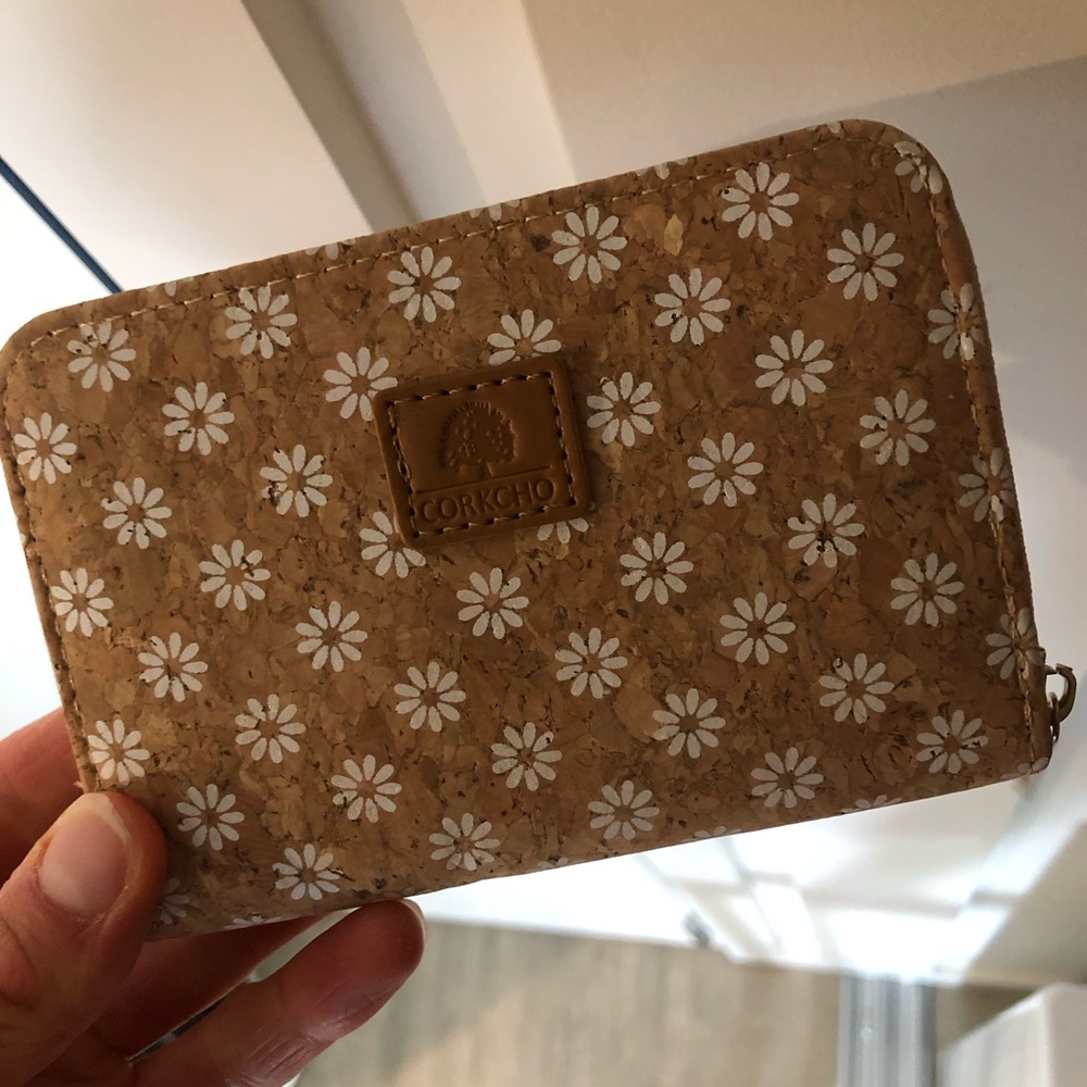 Daisy Wallet